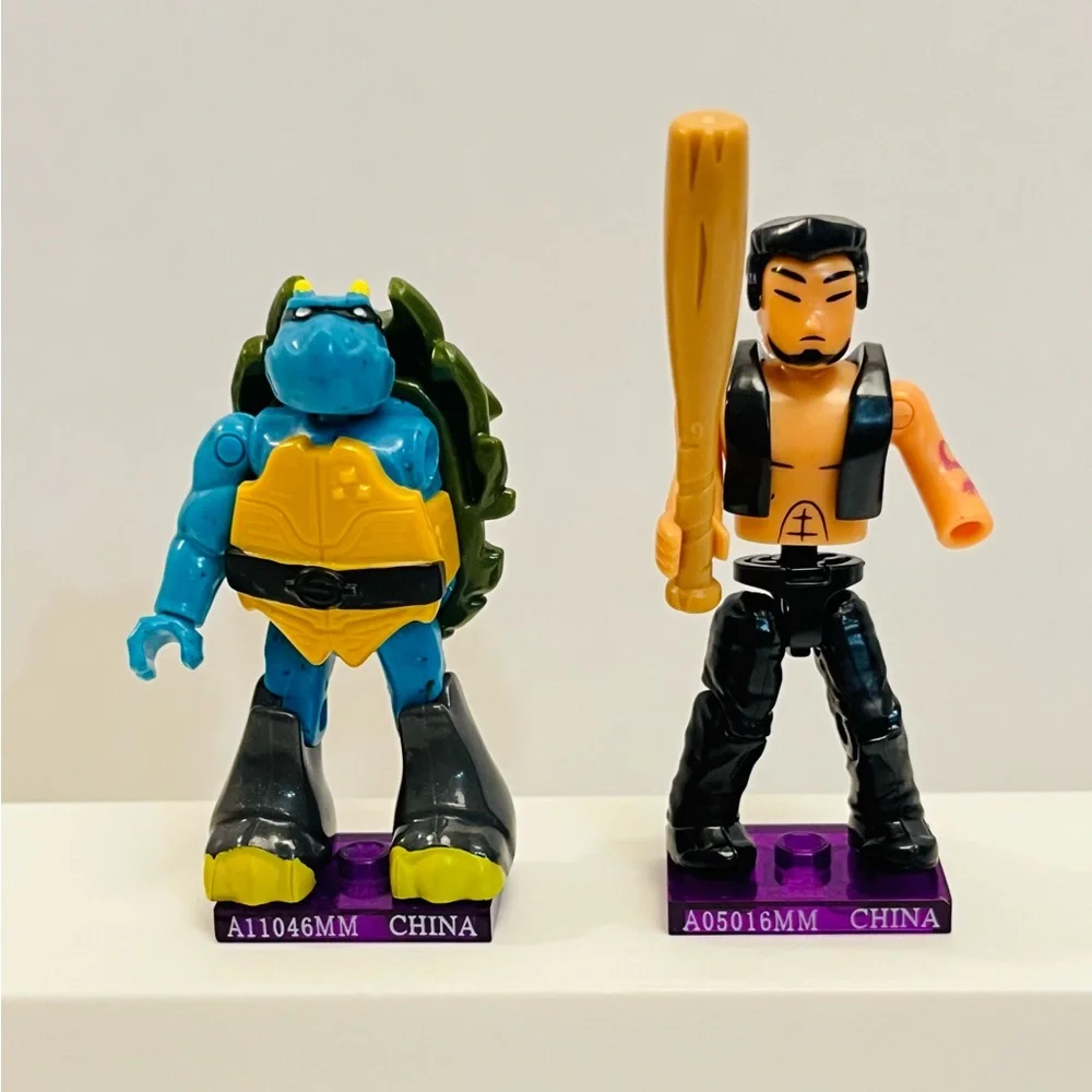 RARE TMNT Mega Bloks Minifigures & Battle Arena